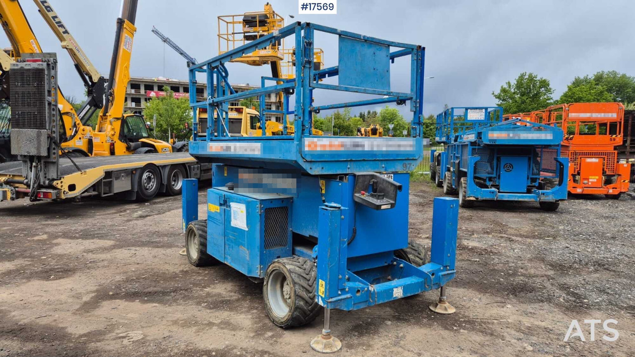 2014 Genie 4069 RT/ Podest spalinowy - Aerial platform: picture 1 2014 Genie 4069 RT/ Podest spalinowy - Aerial platform: picture 1