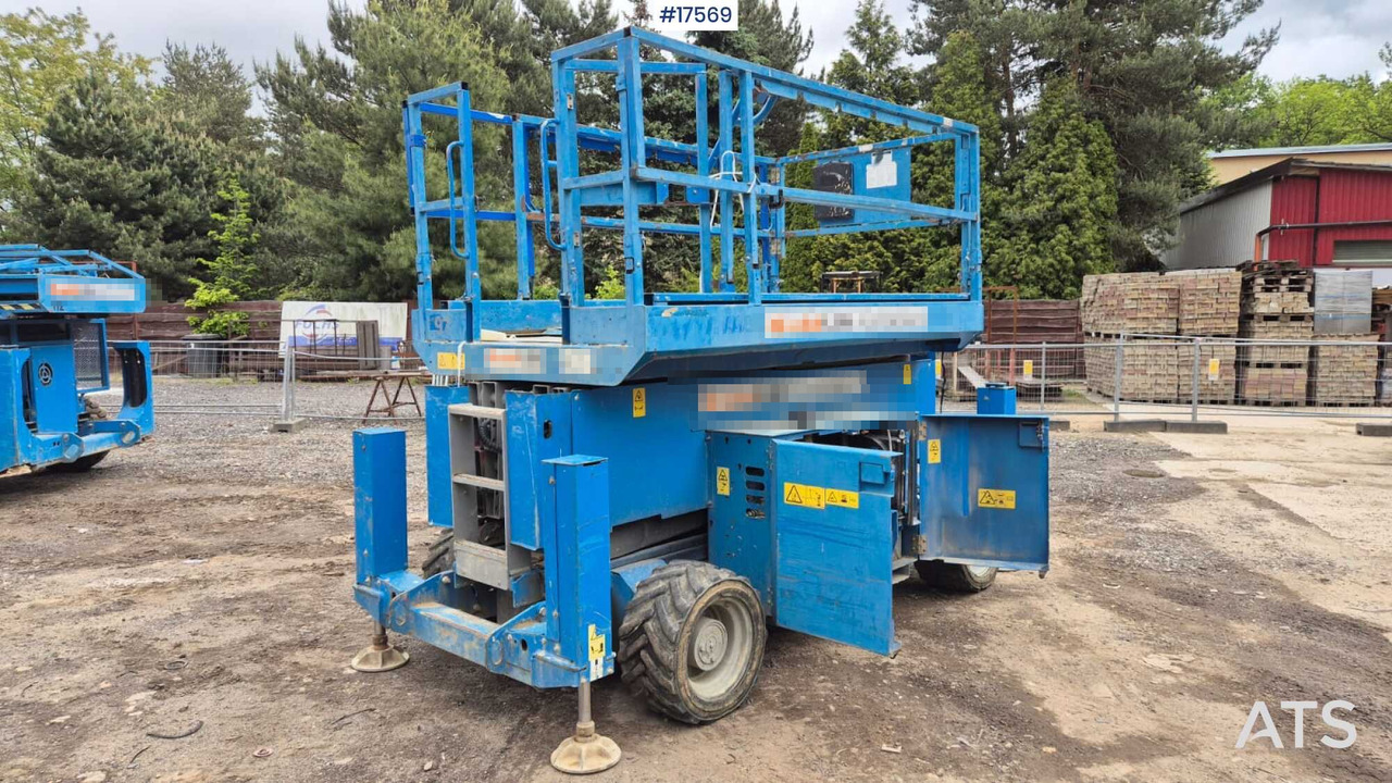 2014 Genie 4069 RT/ Podest spalinowy - Aerial platform: picture 4 2014 Genie 4069 RT/ Podest spalinowy - Aerial platform: picture 4