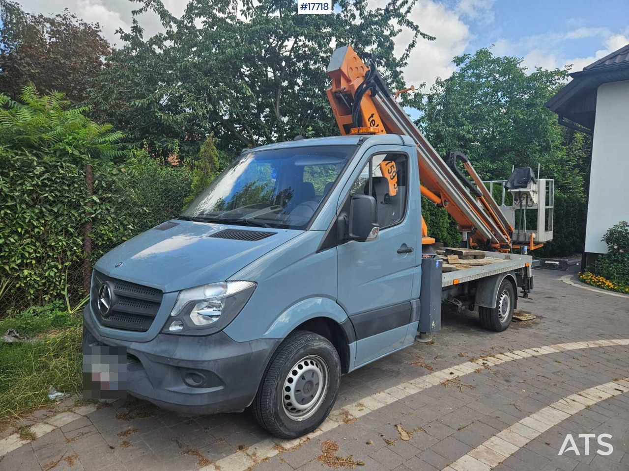 2014 Mercedes-Benz Sprinter - Truck mounted aerial platform: picture 2 2014 Mercedes-Benz Sprinter - Truck mounted aerial platform: picture 2