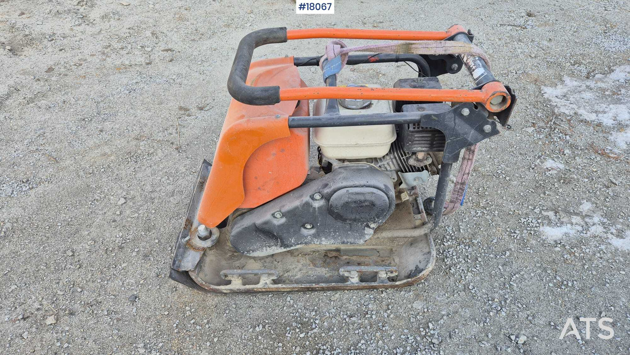 BELLE PC5000E single-direction plate compactor (2011) - Vibratory plate: picture 2 BELLE PC5000E single-direction plate compactor (2011) - Vibratory plate: picture 2