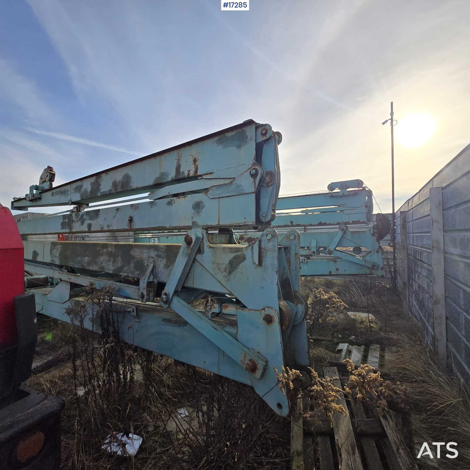 Crane CATTANEO CM61R construction crane (1993) - Crane: picture 3 Crane CATTANEO CM61R construction crane (1993) - Crane: picture 3