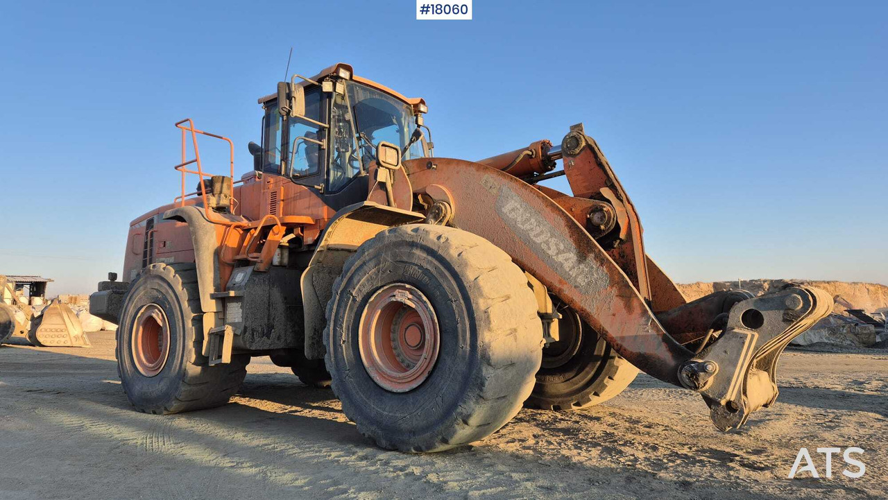 DOOSAN DL550-3 wheel loader (2014) - Wheel loader: picture 2 DOOSAN DL550-3 wheel loader (2014) - Wheel loader: picture 2