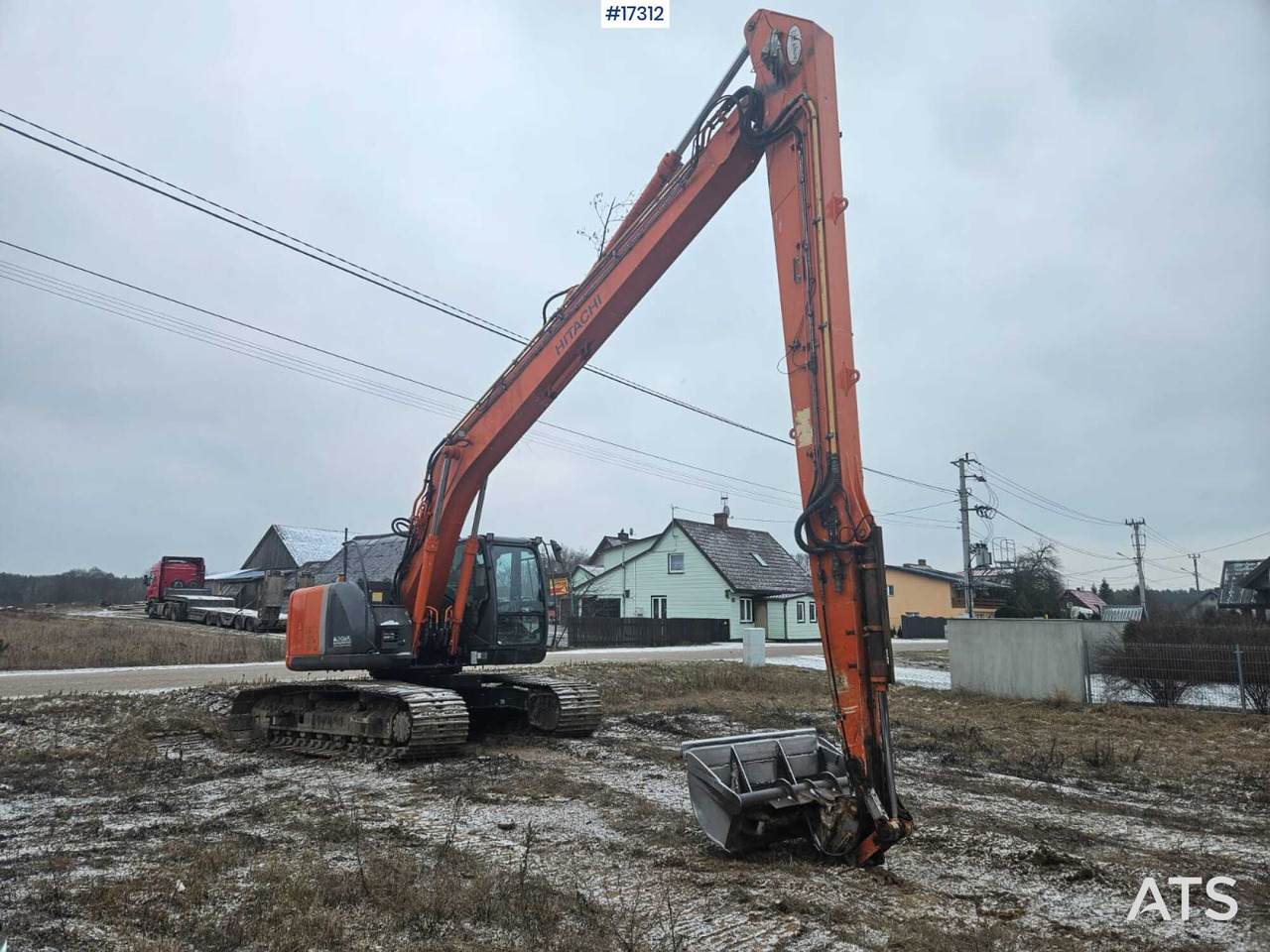 HITACHI ZX225 USRLC Crawler Excavator LONG 16m (2012) - Crawler excavator: picture 4 HITACHI ZX225 USRLC Crawler Excavator LONG 16m (2012) - Crawler excavator: picture 4