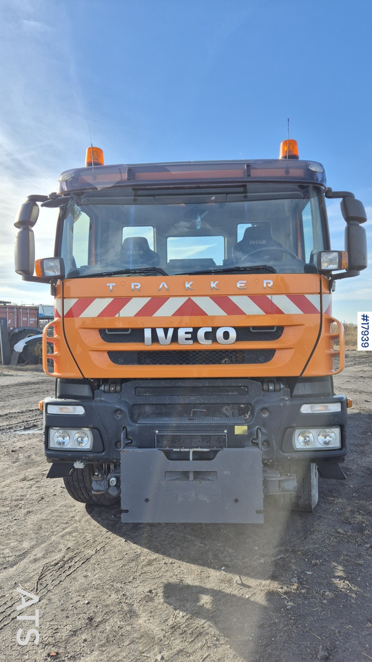 Tipper/sand spreader IVECO TRAKKER 410 6x4 (2008) - Tipper: picture 3 Tipper/sand spreader IVECO TRAKKER 410 6x4 (2008) - Tipper: picture 3