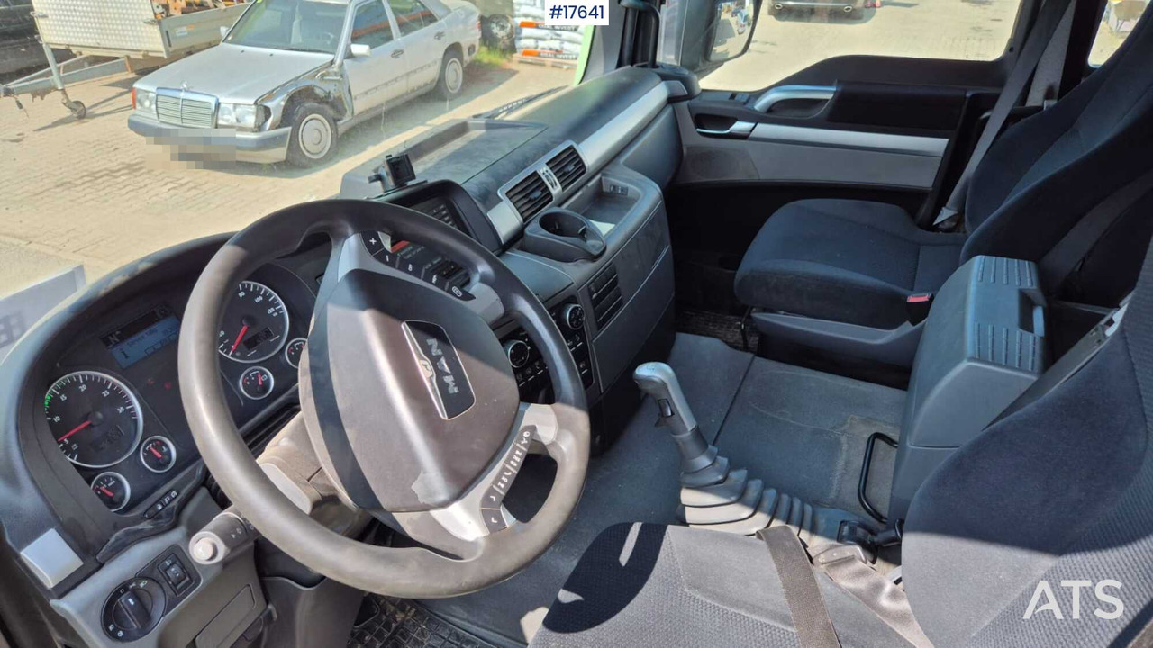 Tractor unit 2015 MAN TGS 18.480 4x4: picture 17