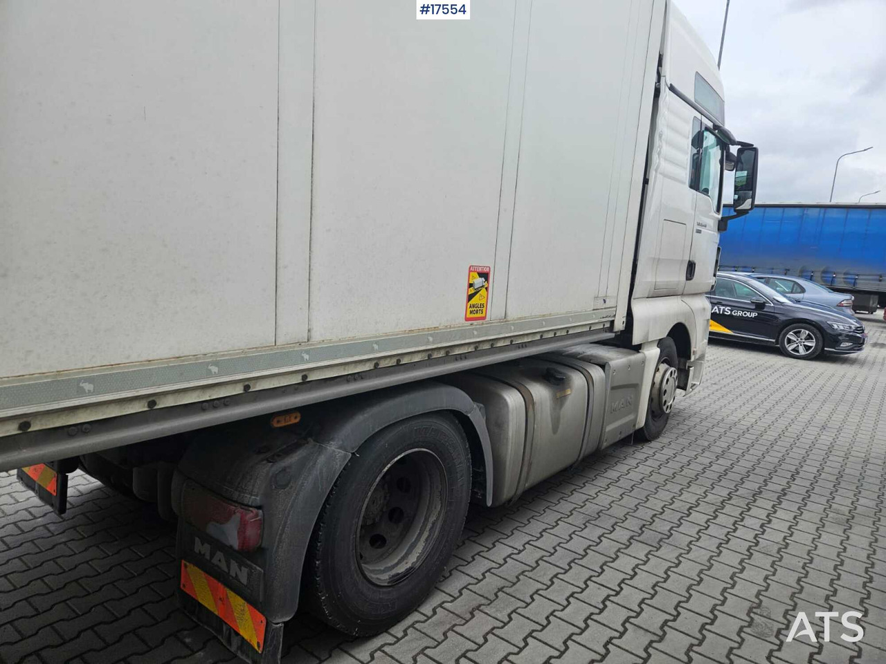 Tractor unit 2015 MAN TGX 18.440: picture 8