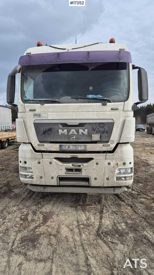 Truck tractor MAN TGX 18.400 (2007) - Tractor unit: picture 2 Truck tractor MAN TGX 18.400 (2007) - Tractor unit: picture 2