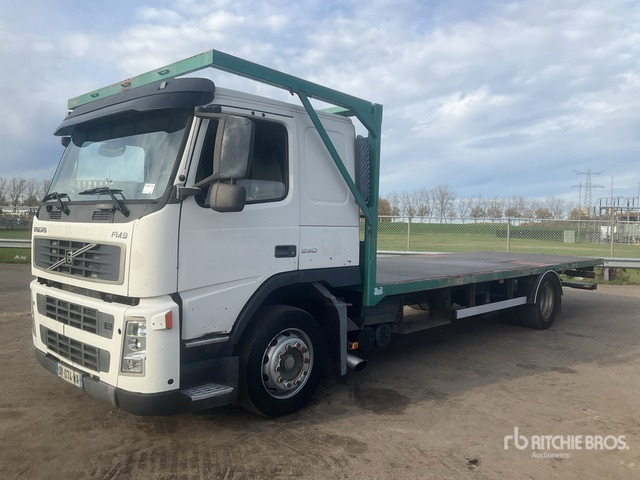 2002 Volvo FM42X6A456 4x2 Sleeper Flatbed Truck - Dropside/ Flatbed truck: picture 2 2002 Volvo FM42X6A456 4x2 Sleeper Flatbed Truck - Dropside/ Flatbed truck: picture 2