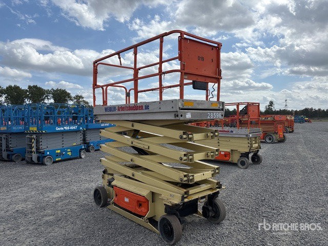 2008 JLG 3246ES Electric Scissor Lift - Scissor lift: picture 3 2008 JLG 3246ES Electric Scissor Lift - Scissor lift: picture 3
