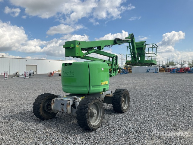 2011 Genie Z45/25 4WD Diesel Articulating Boom Lift - Articulated boom: picture 1 2011 Genie Z45/25 4WD Diesel Articulating Boom Lift - Articulated boom: picture 1