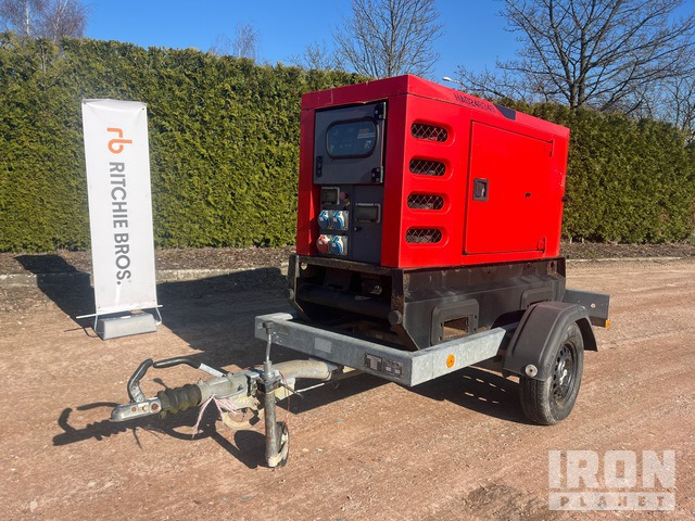 2012 Sdmo R22 Generator Set - Generator set: picture 1 2012 Sdmo R22 Generator Set - Generator set: picture 1