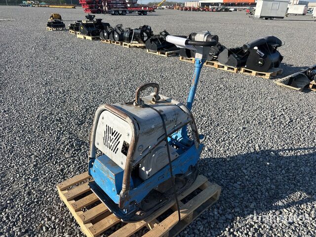 2013 Weber CR5E (Inoperable) Vibratory Plate Compactor - Vibratory plate: picture 1 2013 Weber CR5E (Inoperable) Vibratory Plate Compactor - Vibratory plate: picture 1