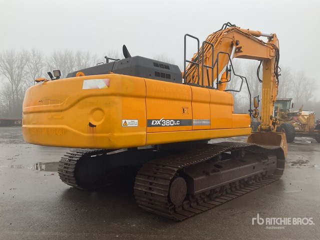 2014 Doosan DX380LC-3 Tracked Excavator - Crawler excavator: picture 3 2014 Doosan DX380LC-3 Tracked Excavator - Crawler excavator: picture 3