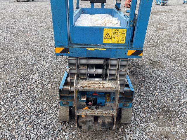 2015 Genie GS1932 Electric Scissor Lift - Scissor lift: picture 4 2015 Genie GS1932 Electric Scissor Lift - Scissor lift: picture 4