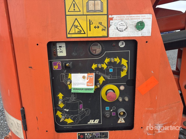2015 JLG E300AJP 2WD Electric Articulating Boom Lift - Articulated boom: picture 5 2015 JLG E300AJP 2WD Electric Articulating Boom Lift - Articulated boom: picture 5