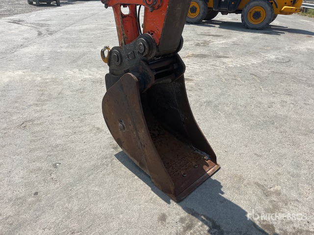 2016 Hitachi ZX135US-5B Tracked Excavator - Crawler excavator: picture 4 2016 Hitachi ZX135US-5B Tracked Excavator - Crawler excavator: picture 4
