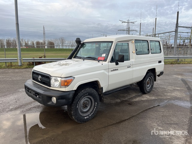 2018 Toyota Land Cruiser HZJ78L-RJMRS 4WD SUV - SUV: picture 1 2018 Toyota Land Cruiser HZJ78L-RJMRS 4WD SUV - SUV: picture 1