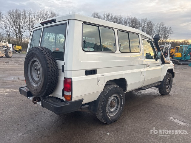 2018 Toyota Land Cruiser HZJ78L-RJMRS 4WD SUV - SUV: picture 3 2018 Toyota Land Cruiser HZJ78L-RJMRS 4WD SUV - SUV: picture 3