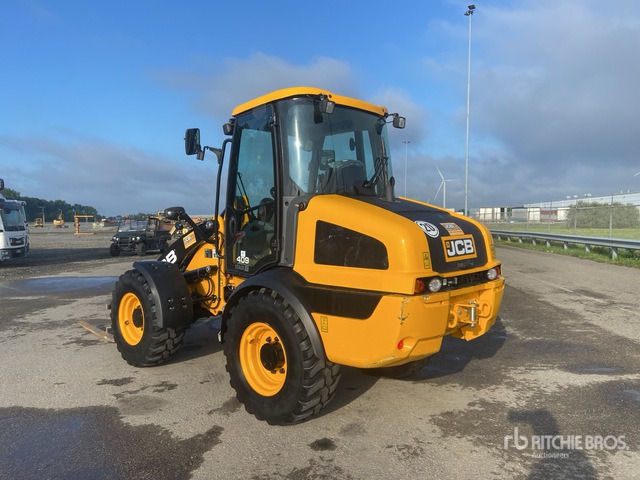 2023 JCB 409 Wheel Loader - Wheel loader: picture 2 2023 JCB 409 Wheel Loader - Wheel loader: picture 2