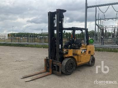 CAT GP40KL - Forklift: picture 1 CAT GP40KL - Forklift: picture 1