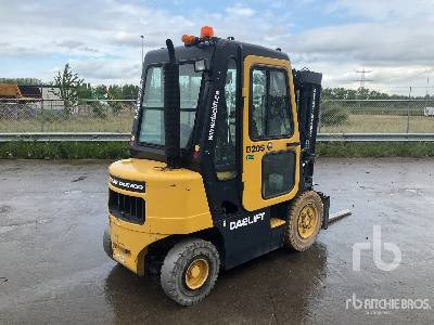 DOOSAN D20S-3 2000 kg - Forklift: picture 3 DOOSAN D20S-3 2000 kg - Forklift: picture 3