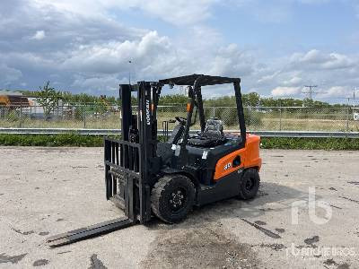 DOOSAN D30NX - Forklift: picture 1 DOOSAN D30NX - Forklift: picture 1