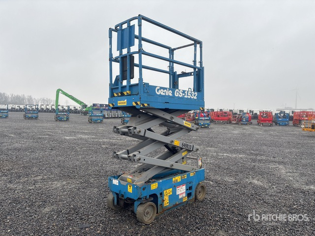Genie GS-1532 Scissor Lift - Scissor lift: picture 3 Genie GS-1532 Scissor Lift - Scissor lift: picture 3