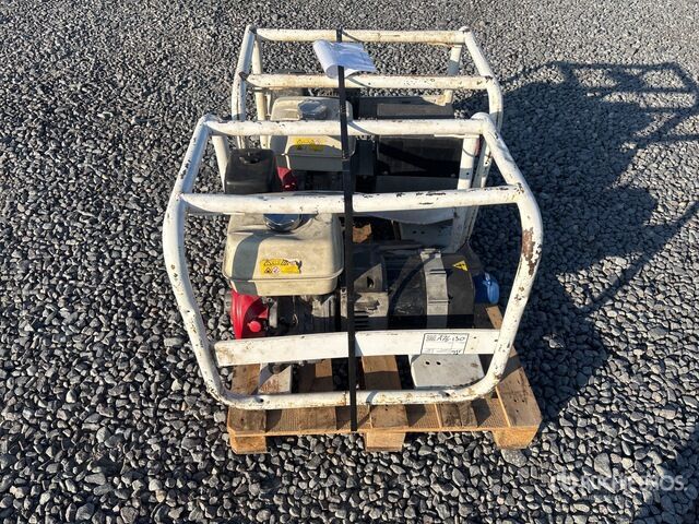 Sdmo R6 Generator Set - Generator set: picture 5 Sdmo R6 Generator Set - Generator set: picture 5