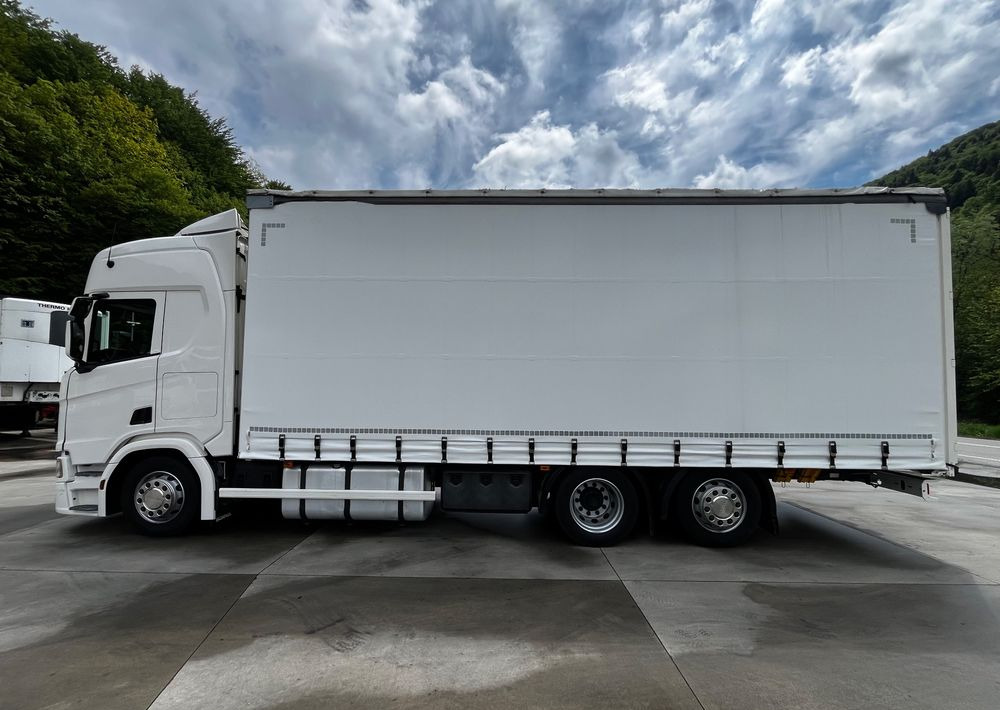 Scania R410 // 2018 Rok 6x2 // Retarder // Automat // Led // Navi // 77 // - Curtain side truck: picture 5 Scania R410 // 2018 Rok 6x2 // Retarder // Automat // Led // Navi // 77 // - Curtain side truck: picture 5