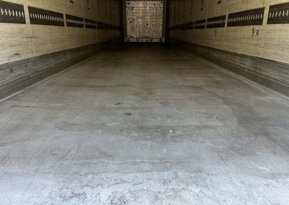 Refrigerator semi-trailer Schmitz Cargobull Chłodnia // 2010 Rok // 2 osie podnoszone // Doppelstock // Kosz paletowy //: picture 15 Refrigerator semi-trailer Schmitz Cargobull Chłodnia // 2010 Rok // 2 osie podnoszone // Doppelstock // Kosz paletowy //: picture 15