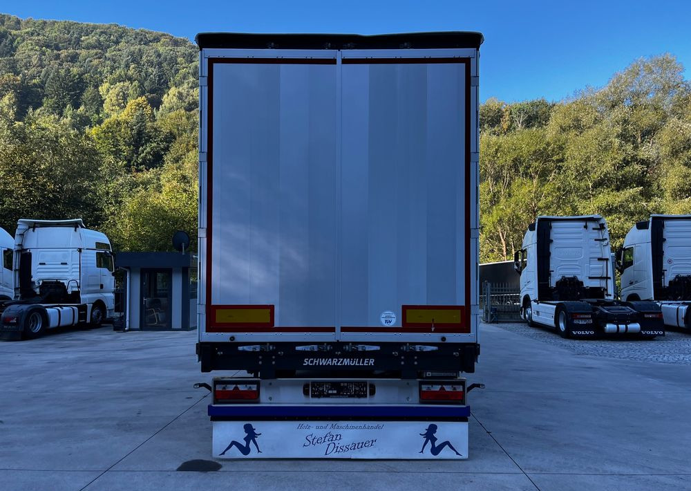 Schwarzmuller Firanka Standard // Oś podnoszona // Jak nowa !! // Mało używana // - Curtainsider semi-trailer: picture 2 Schwarzmuller Firanka Standard // Oś podnoszona // Jak nowa !! // Mało używana // - Curtainsider semi-trailer: picture 2