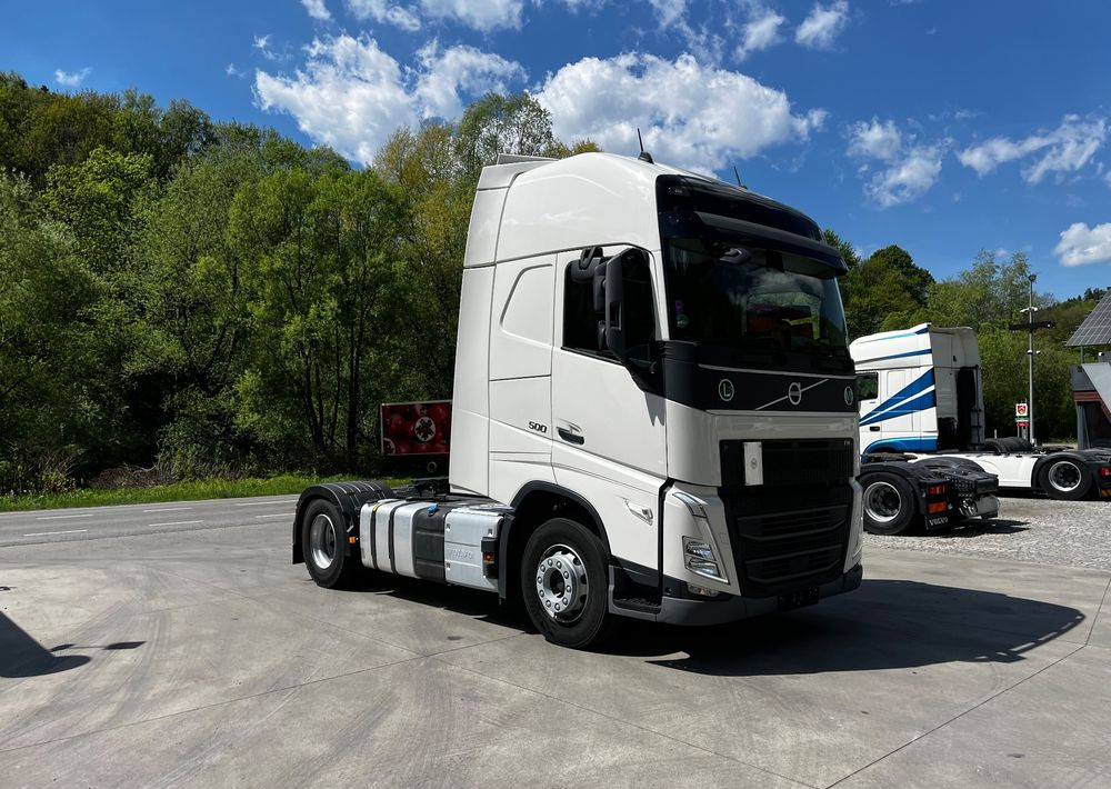 Volvo FH 500 // Silnik Euro 6 nie Isave // Parkclima // XL // Radary // Duże zbiorniki // Gwarancja // - Tractor unit: picture 3 Volvo FH 500 // Silnik Euro 6 nie Isave // Parkclima // XL // Radary // Duże zbiorniki // Gwarancja // - Tractor unit: picture 3