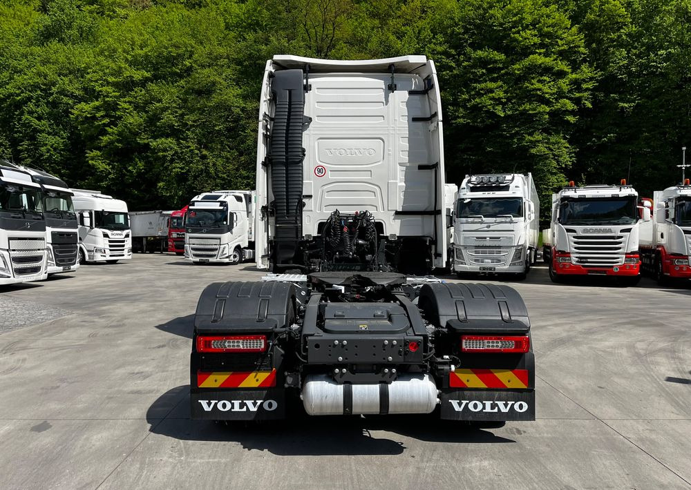Volvo FH 500 // Silnik Euro 6 nie Isave // Parkclima // XL // Radary // Duże zbiorniki // Gwarancja // - Tractor unit: picture 5 Volvo FH 500 // Silnik Euro 6 nie Isave // Parkclima // XL // Radary // Duże zbiorniki // Gwarancja // - Tractor unit: picture 5