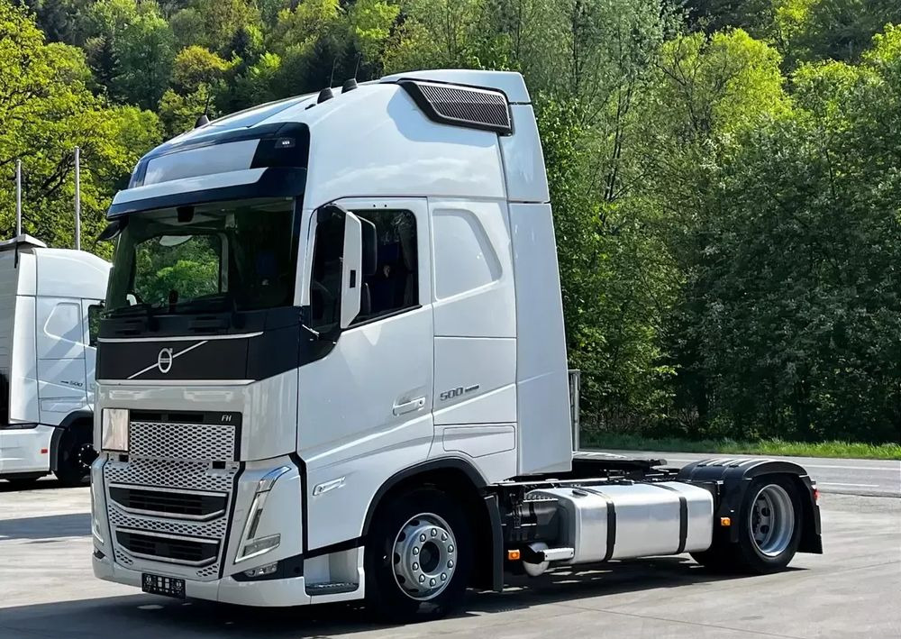 Volvo FH500 // New Face // Low Deck // Full Led // ACC // Globe XL // ParkClima // Zamiana za starszy - Tractor unit: picture 1 Volvo FH500 // New Face // Low Deck // Full Led // ACC // Globe XL // ParkClima // Zamiana za starszy - Tractor unit: picture 1