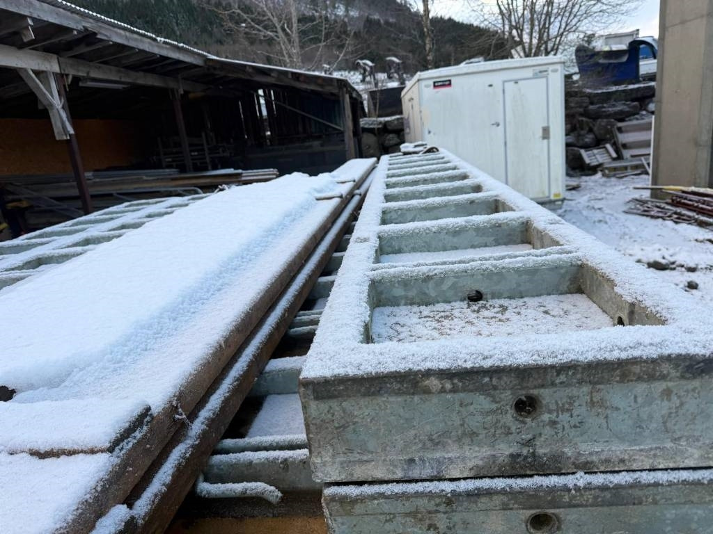 Annet DOKA Formwork complete system - Concrete equipment: picture 5 Annet DOKA Formwork complete system - Concrete equipment: picture 5