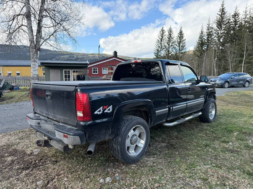 Chevrolet Silverado 2500 4x4 LT - Pickup truck: picture 4 Chevrolet Silverado 2500 4x4 LT - Pickup truck: picture 4