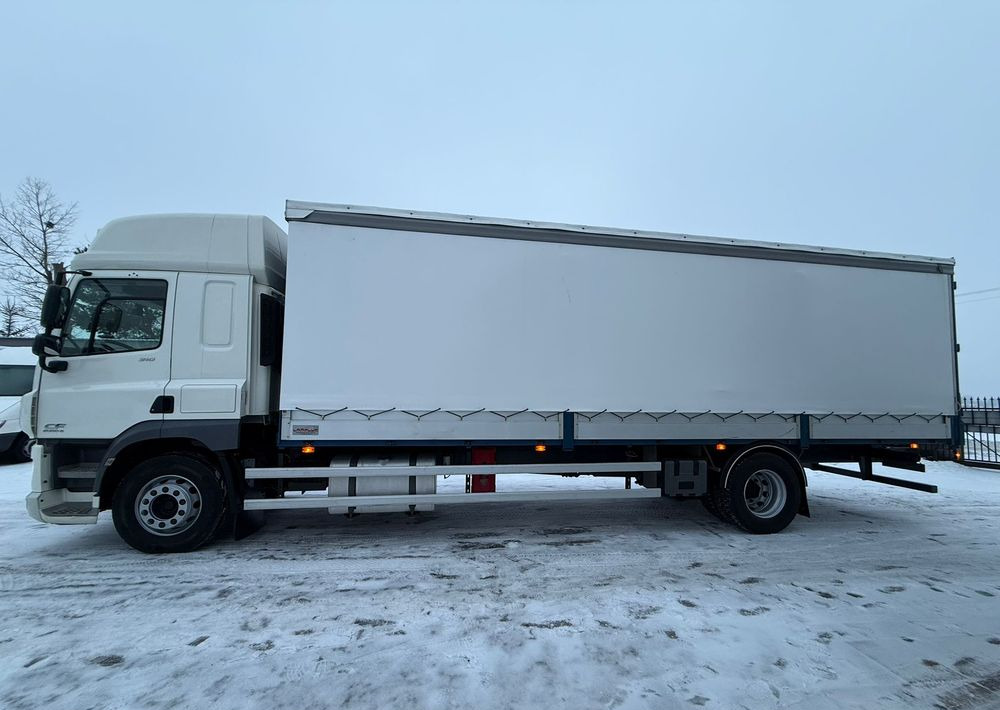 DAF CF 310 - Curtain side truck: picture 5 DAF CF 310 - Curtain side truck: picture 5