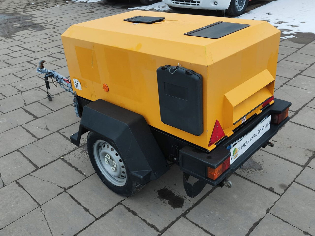 Doosan 7/20 Kompresor sprężarka 2018 Rok 7 BAR Tylko 436 Motogodzin - Air compressor: picture 1 Doosan 7/20 Kompresor sprężarka 2018 Rok 7 BAR Tylko 436 Motogodzin - Air compressor: picture 1