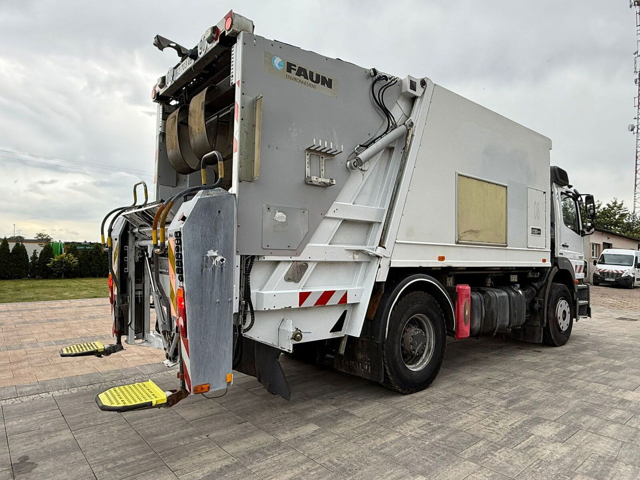 Mercedes-Benz Axor 1829 Faun VR3 TR2 - Garbage truck: picture 4 Mercedes-Benz Axor 1829 Faun VR3 TR2 - Garbage truck: picture 4
