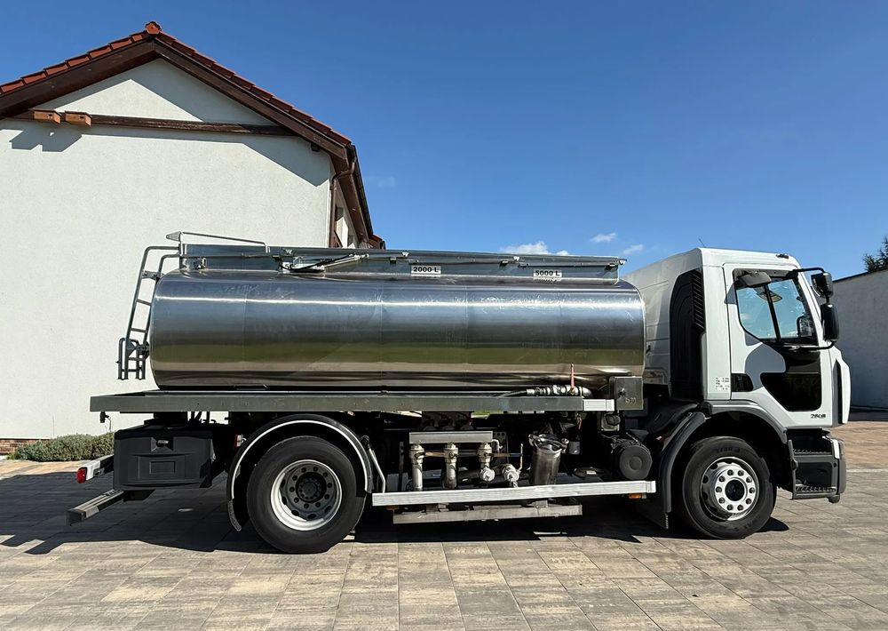 Renault Premium 280 DXI - Tanker truck: picture 4 Renault Premium 280 DXI - Tanker truck: picture 4