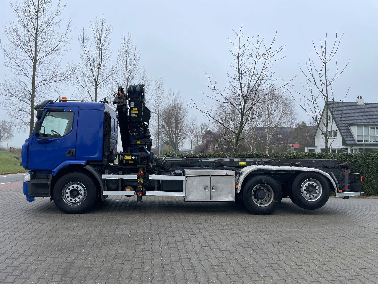 Renault Lander 420 Container kipper met Palfinger PK27000 kraan crane krane - Tipper, Crane truck: picture 4 Renault Lander 420 Container kipper met Palfinger PK27000 kraan crane krane - Tipper, Crane truck: picture 4