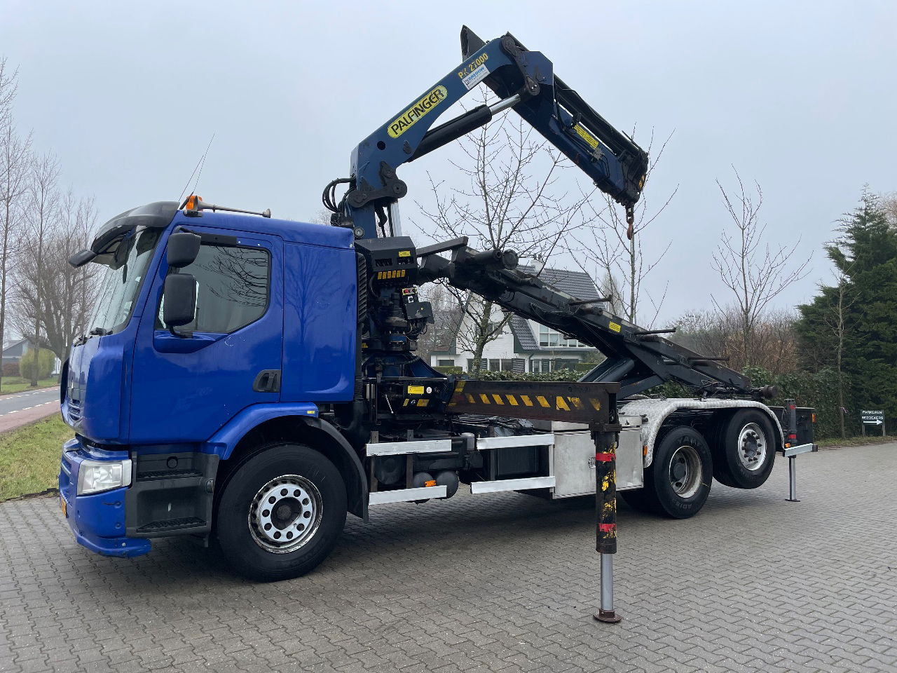 Renault Lander 420 Container kipper met Palfinger PK27000 kraan crane krane - Tipper, Crane truck: picture 1 Renault Lander 420 Container kipper met Palfinger PK27000 kraan crane krane - Tipper, Crane truck: picture 1