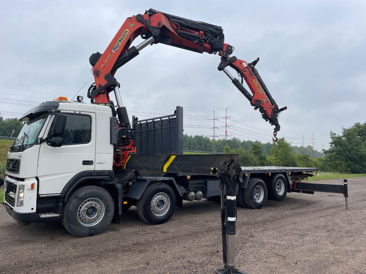 Volvo FM 12.420 with palfinger PK56002 with jib and winch, excellent condition - Crane truck: picture 1 Volvo FM 12.420 with palfinger PK56002 with jib and winch, excellent condition - Crane truck: picture 1