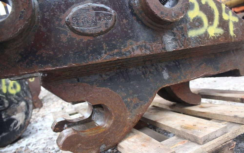 SZYBKO ZŁĄCZĘ DO KOPAREK JCB, CAT, VOLVO, KOMATSU, LIEBHERR I INNYCH - Quick coupler for Construction machinery: picture 5 SZYBKO ZŁĄCZĘ DO KOPAREK JCB, CAT, VOLVO, KOMATSU, LIEBHERR I INNYCH - Quick coupler for Construction machinery: picture 5