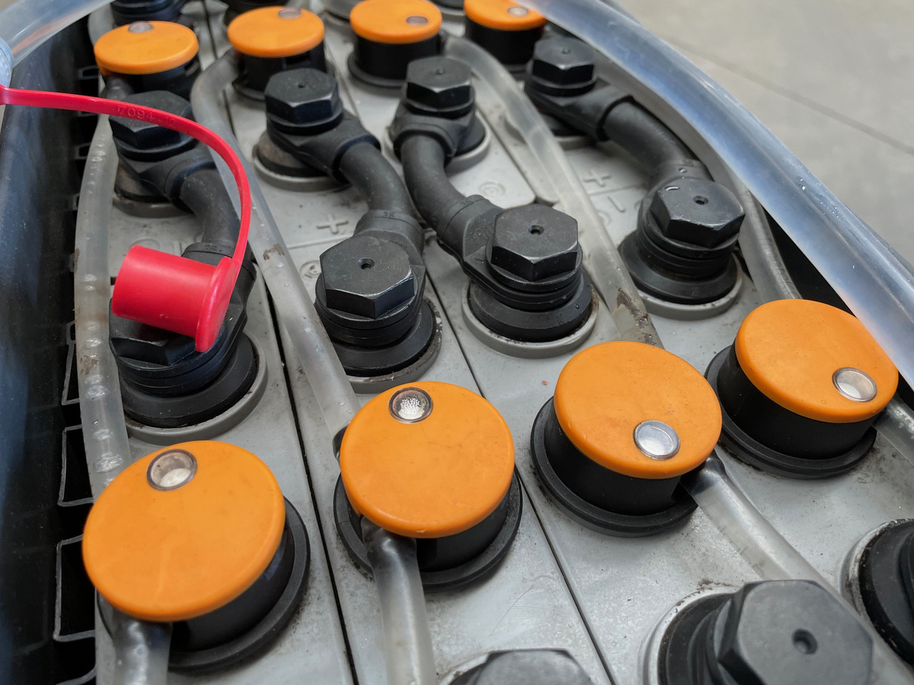 24 Volt I 2PzS 250 - Battery for Material handling equipment: picture 3 24 Volt I 2PzS 250 - Battery for Material handling equipment: picture 3