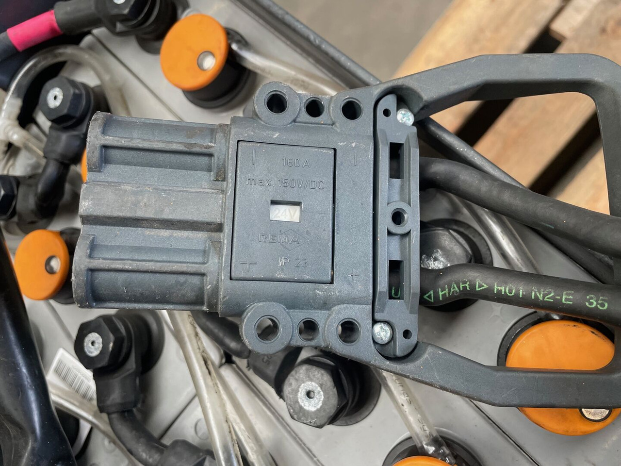 24 Volt I 3 PZS 375 - Battery for Material handling equipment: picture 4 24 Volt I 3 PZS 375 - Battery for Material handling equipment: picture 4