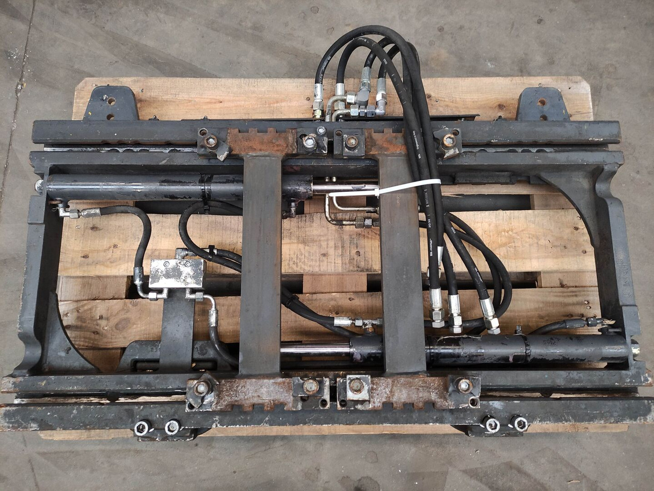 Kaup 3.5T466B - Attachment for Material handling equipment: picture 1 Kaup 3.5T466B - Attachment for Material handling equipment: picture 1