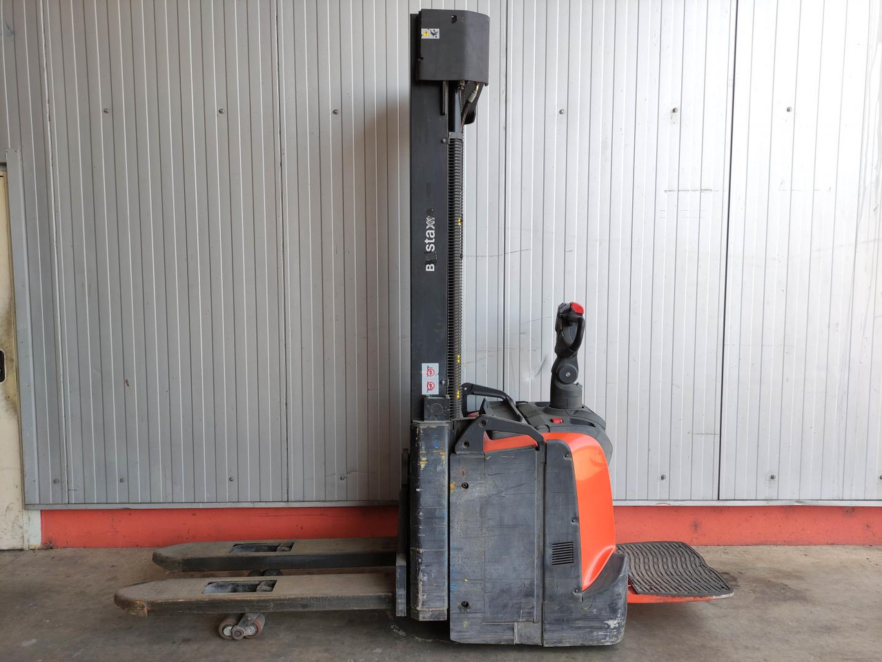 BT SPE140 L - Stacker: picture 1 BT SPE140 L - Stacker: picture 1