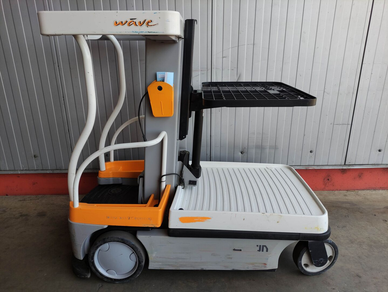 Crown WAV50-118 - Order picker: picture 2 Crown WAV50-118 - Order picker: picture 2