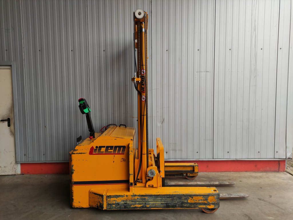 ICEM CTS20/402 FT - Stacker: picture 1 ICEM CTS20/402 FT - Stacker: picture 1